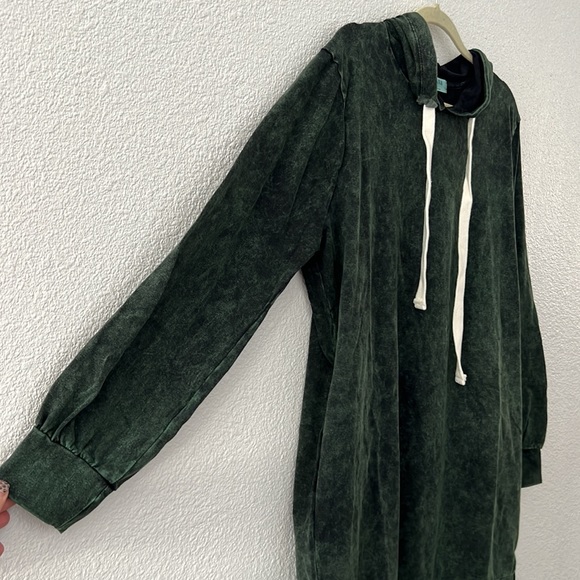 ZENANA • Green Acid Washed Hoodie Sweater Long Sleeve High-Low Dress w/ Pockets - Picture 4 of 7